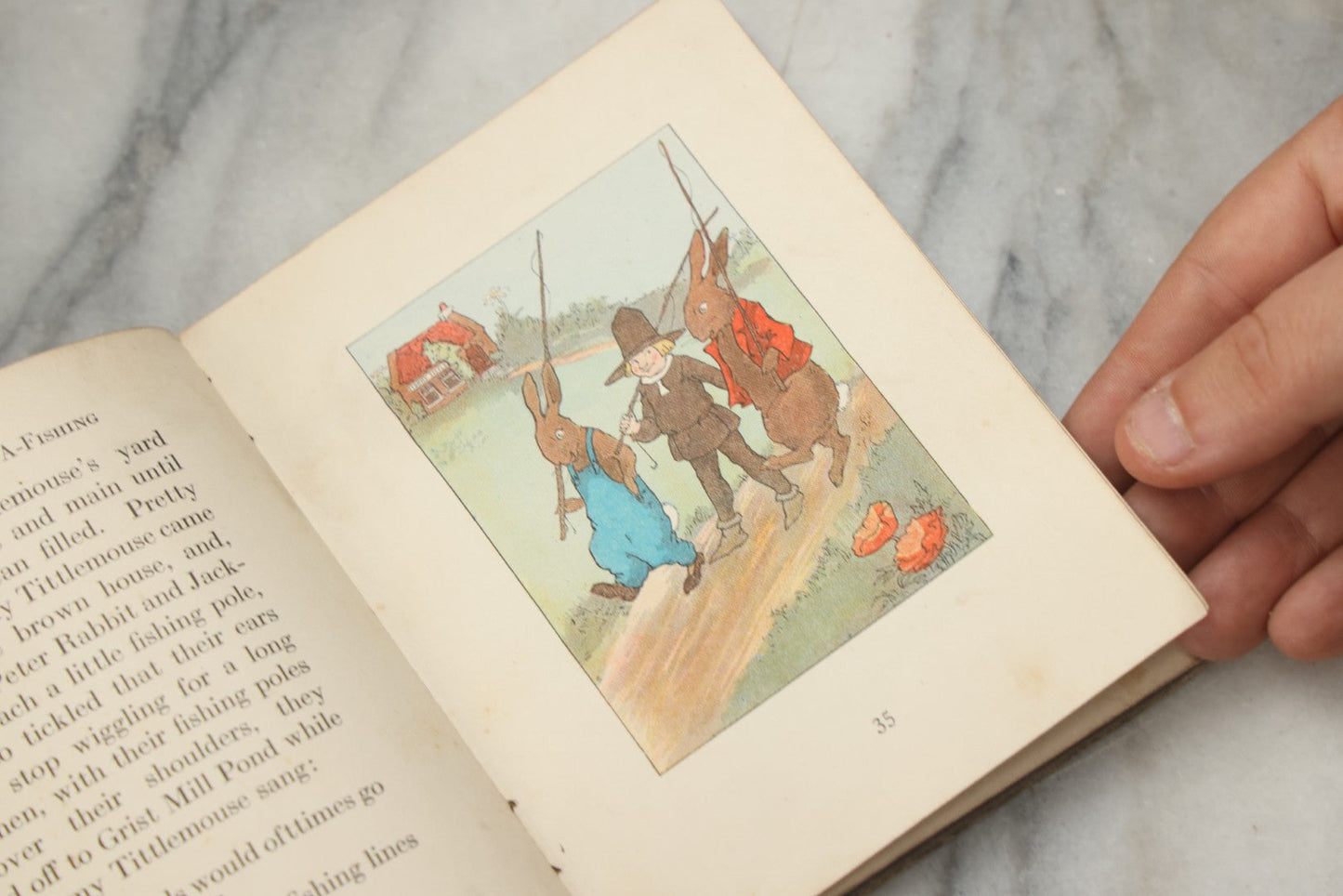 Lot 324 - "When Peter Rabbit Went A-Fishing" Antique Children's Book By Linda Stevens Almond, Illustrated By Margaret Campbell Hoopes, Part Of Altemus' Peter Rabbit Series, Published By Henry Altemus Company, Philadelphia, 1923
