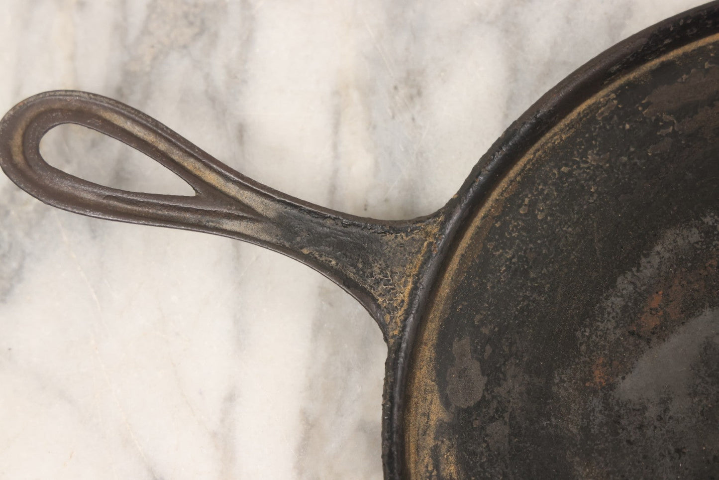 Lot 082 - Vintage Cast Iron Round Griddle, Marked "7 9," 9-1/4" Diameter
