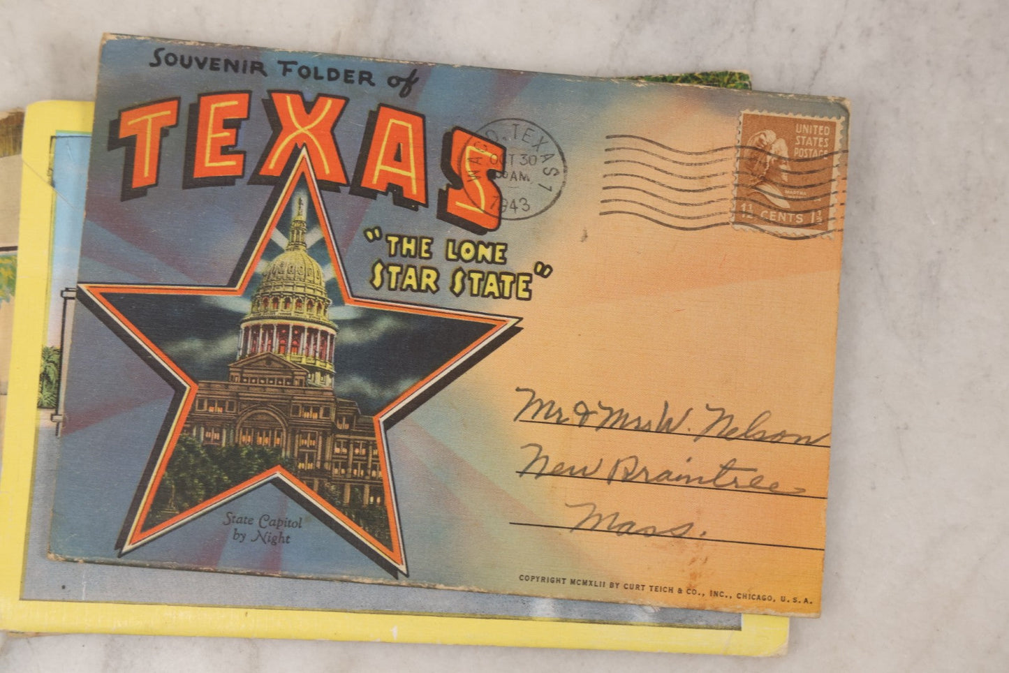 Lot 147 - Grouping Of Six Antique And Vintage Souvenir Postcard Folders Including Florida, Texas, The Bronx Zoo, Mount Vernon, Hollywood, And Niagara Falls