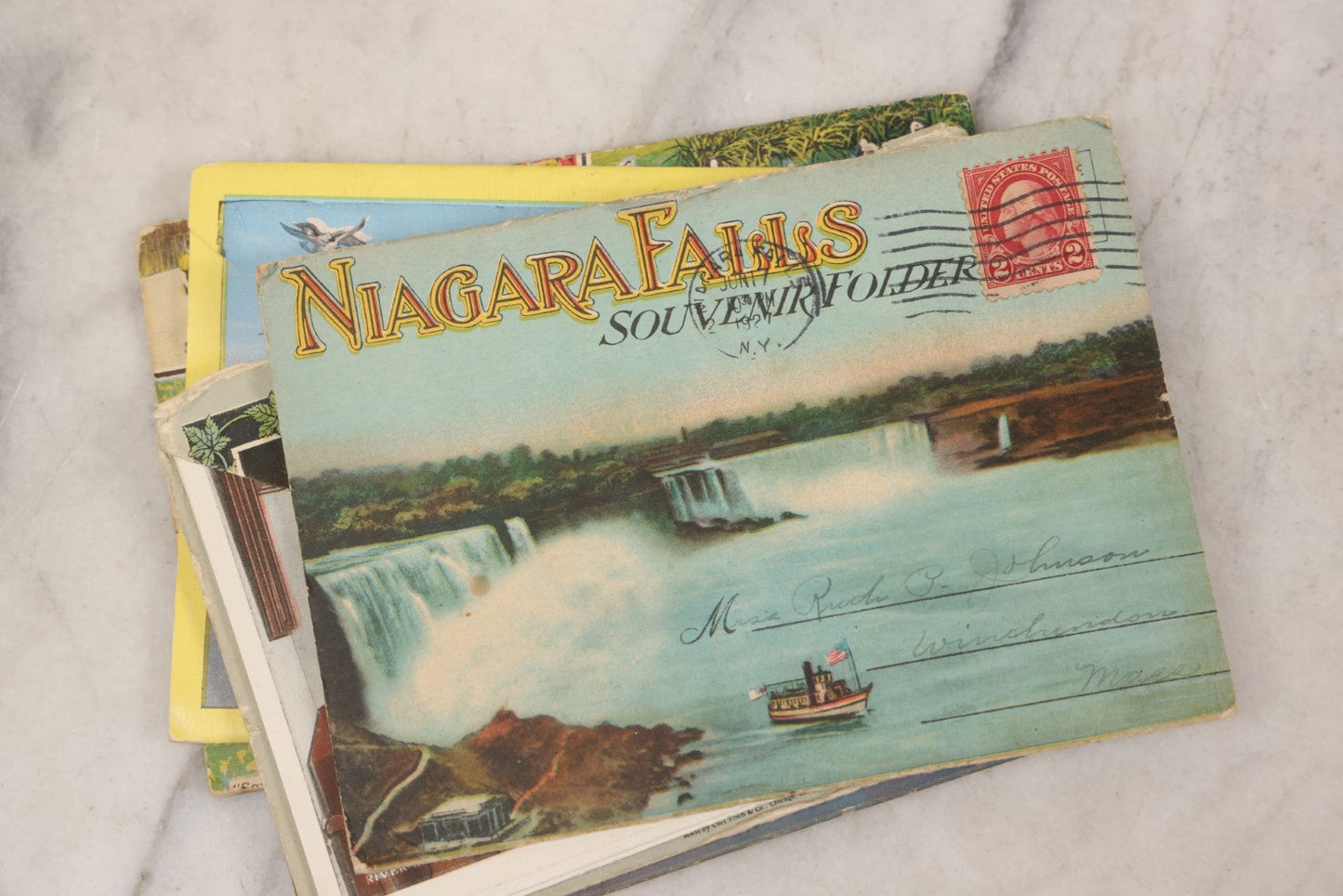Lot 147 - Grouping Of Six Antique And Vintage Souvenir Postcard Folders Including Florida, Texas, The Bronx Zoo, Mount Vernon, Hollywood, And Niagara Falls