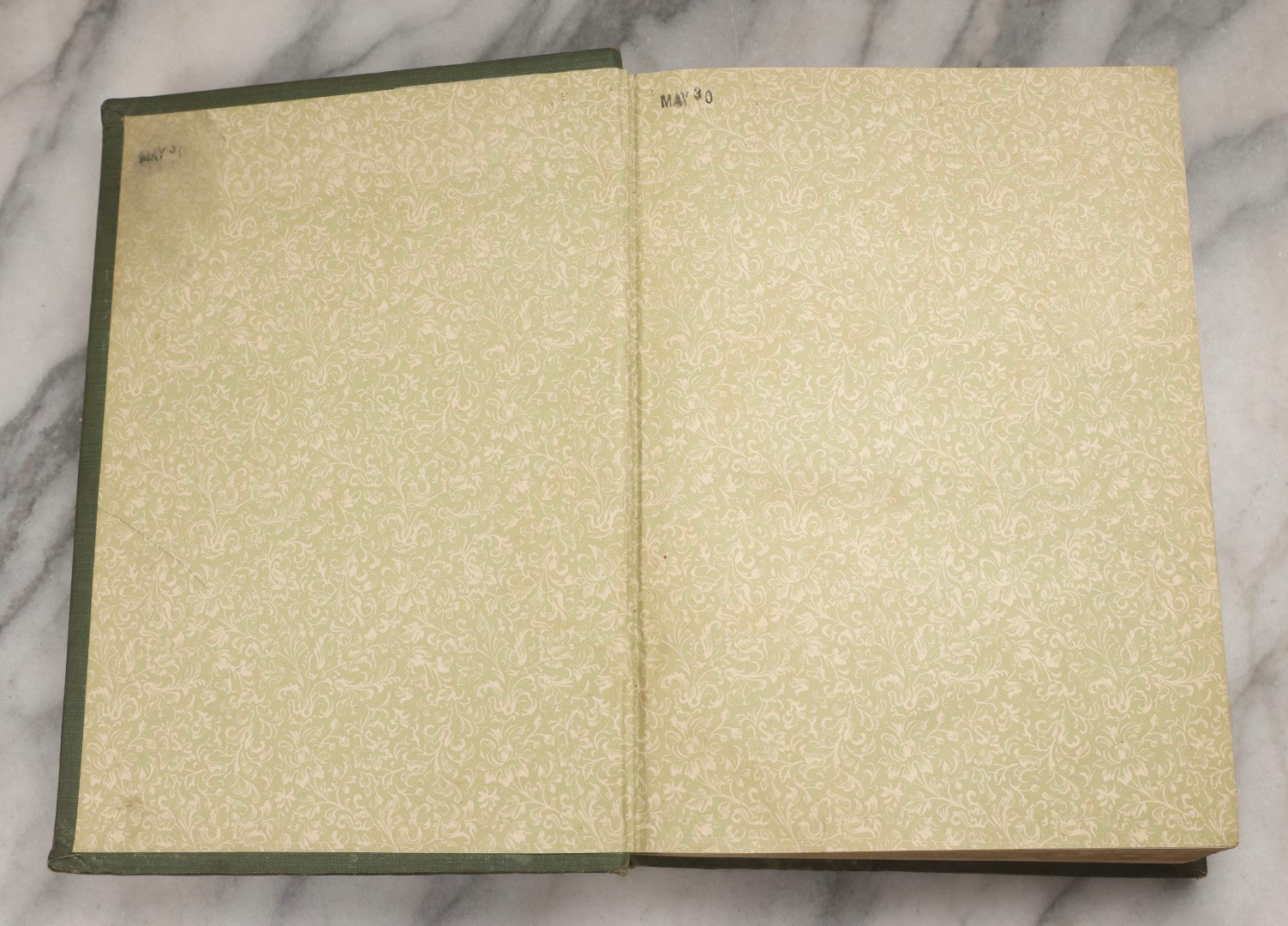 Lot 225 - "The Life Of Queen Victoria And The Story Of Her Reign" Antique Illustrated Biography By Charles Morris, W. E. Scull, 1901