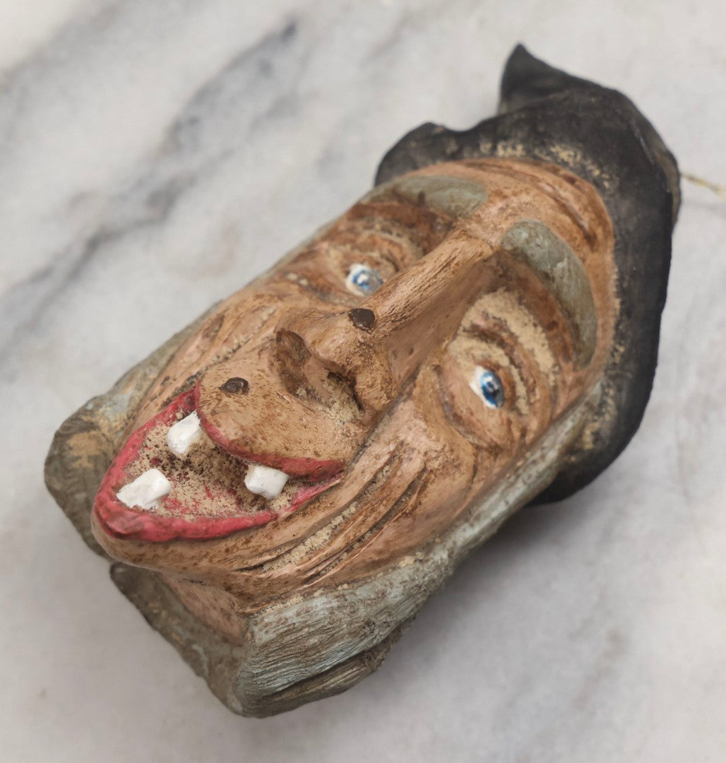 Lot 237 - Pair Of Modern Folk Art Hand Carved Wooden Halloween Witch Ornaments With Hanging Rings