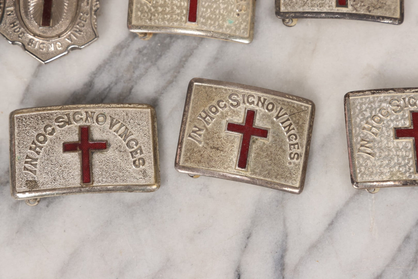 Lot 110 - Grouping Of 22 Vintage And Antique Knights Templar Masonic Belt Buckles With Red Cross And Motto "In Hoc Signo Vinces" ("In This Sign You Shall Conquer")
