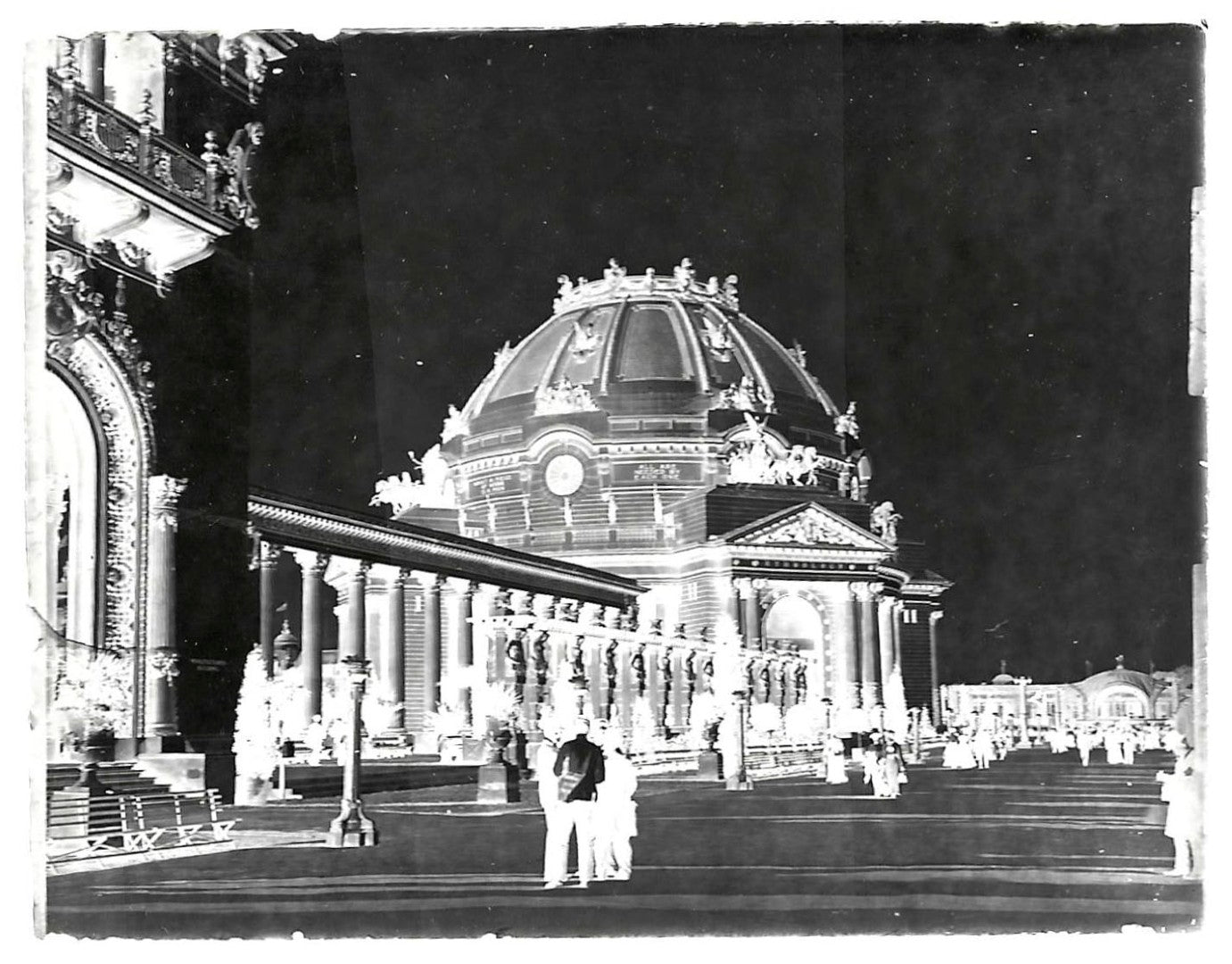 Lot 152 - Grouping Of 17 Antique Glass Plate Photo Negatives Including Pan-American Exposition, Buffalo, New York, Circa 1901, And Views Of A Small Town