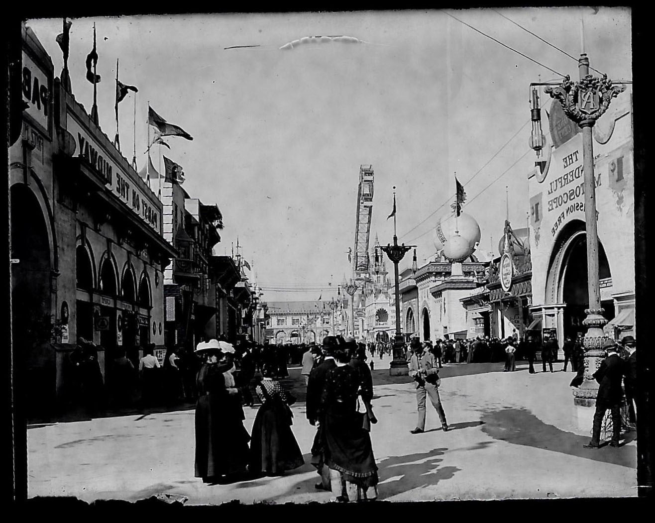 Lot 152 - Grouping Of 17 Antique Glass Plate Photo Negatives Including Pan-American Exposition, Buffalo, New York, Circa 1901, And Views Of A Small Town