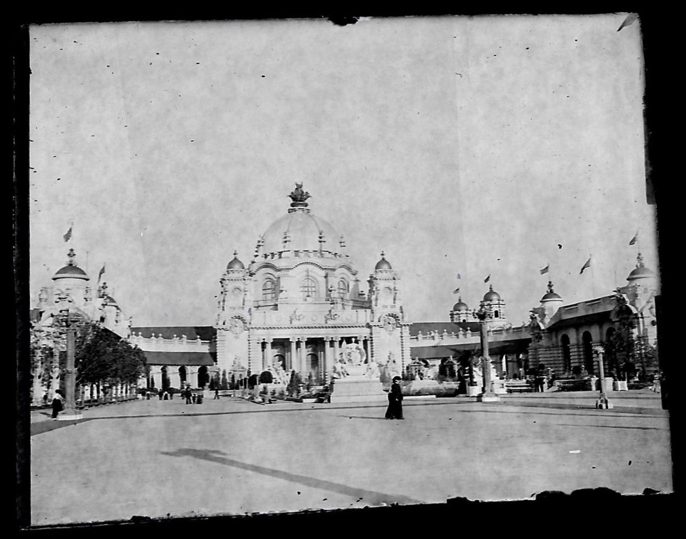 Lot 152 - Grouping Of 17 Antique Glass Plate Photo Negatives Including Pan-American Exposition, Buffalo, New York, Circa 1901, And Views Of A Small Town