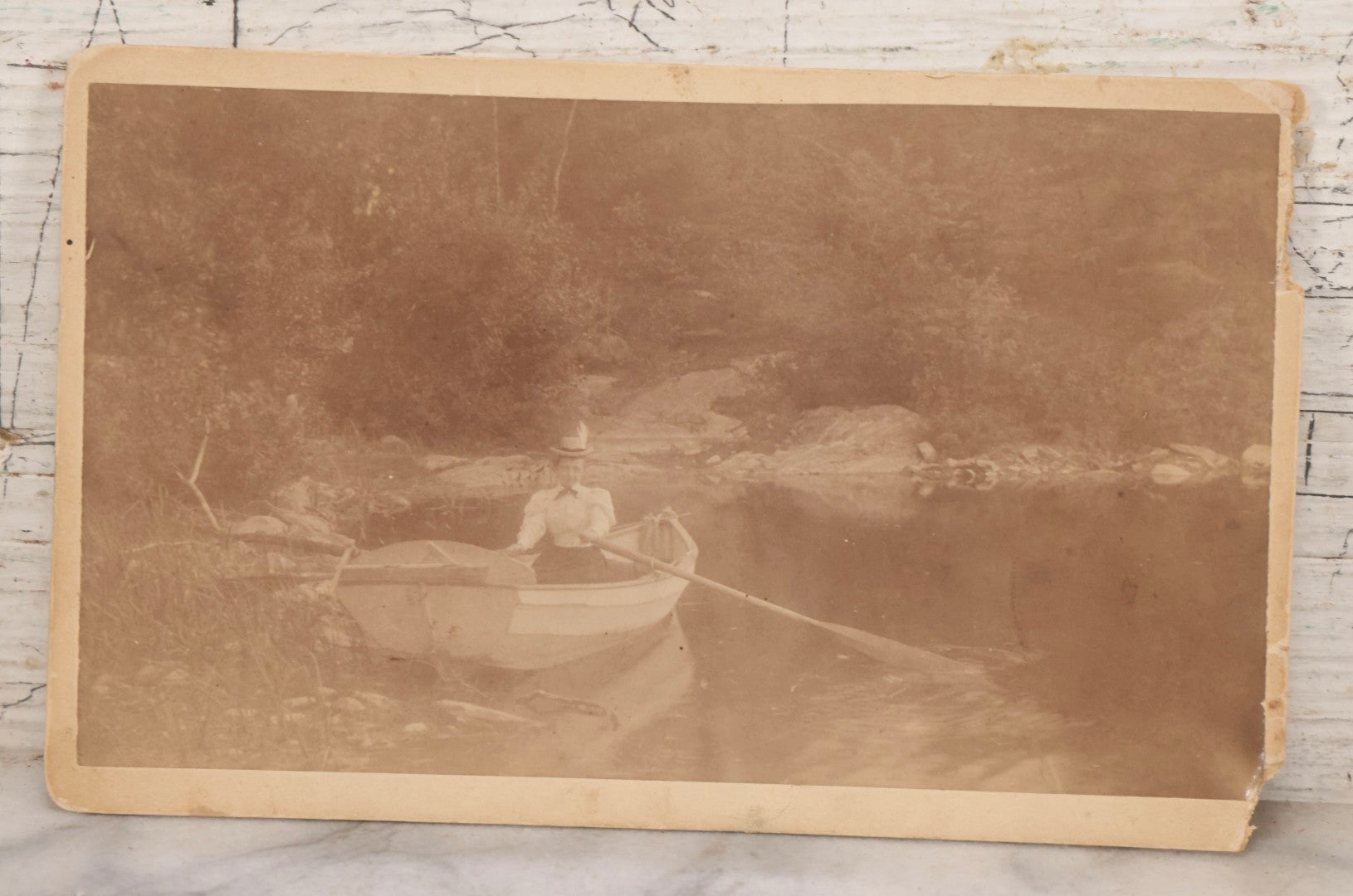 Lot 155 - Antique Boudoir-Sized Cabinet Card Photograph Of Woman In Hat Rowing A Boat
