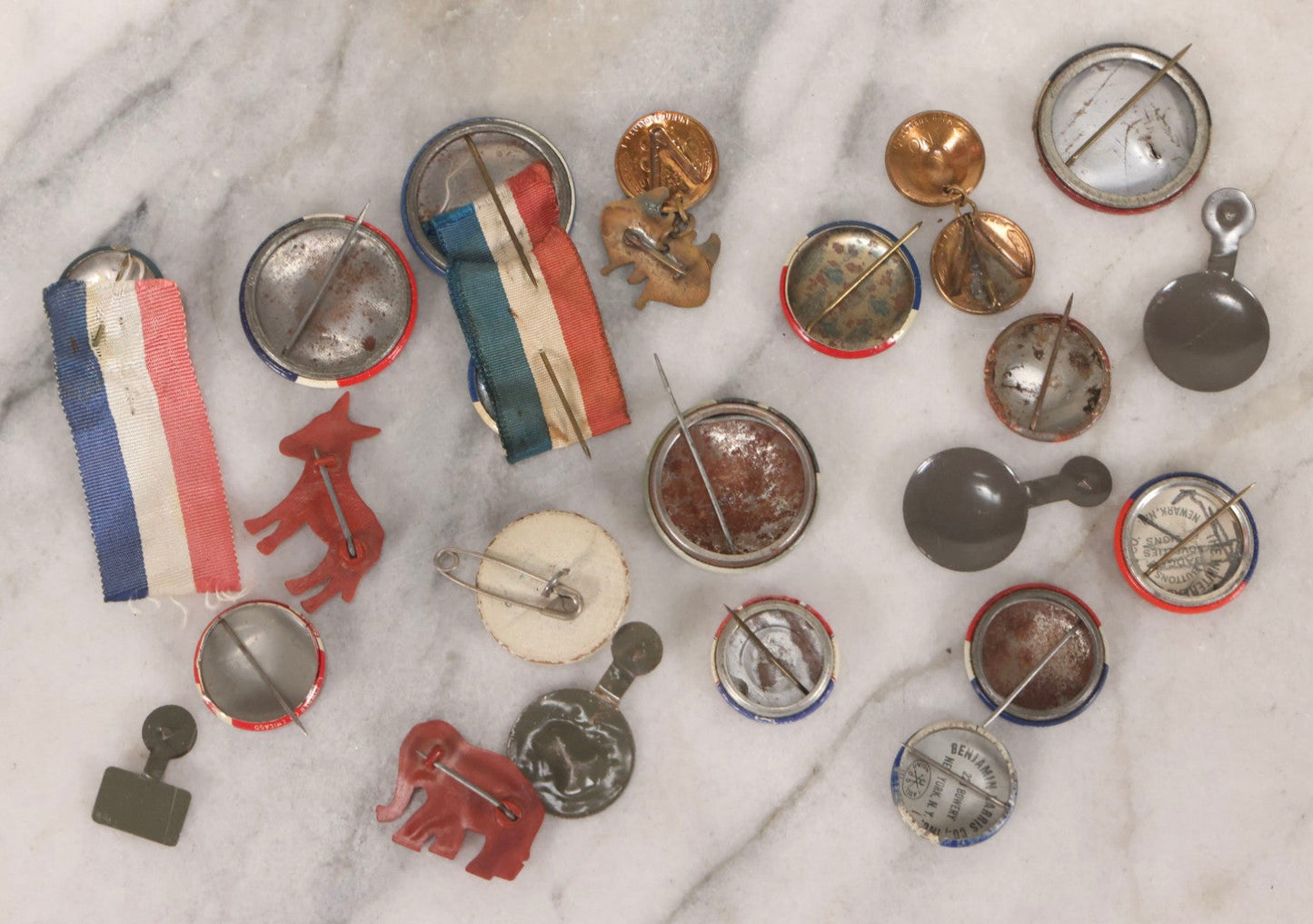 Lot 186 - Grouping Of 20 Vintage Franklin D. Roosevelt Era Political Buttons And Badges Including “Remember Pearl Harbor,” “To Hell With Hitler,” And Democratic Donkey Pin
