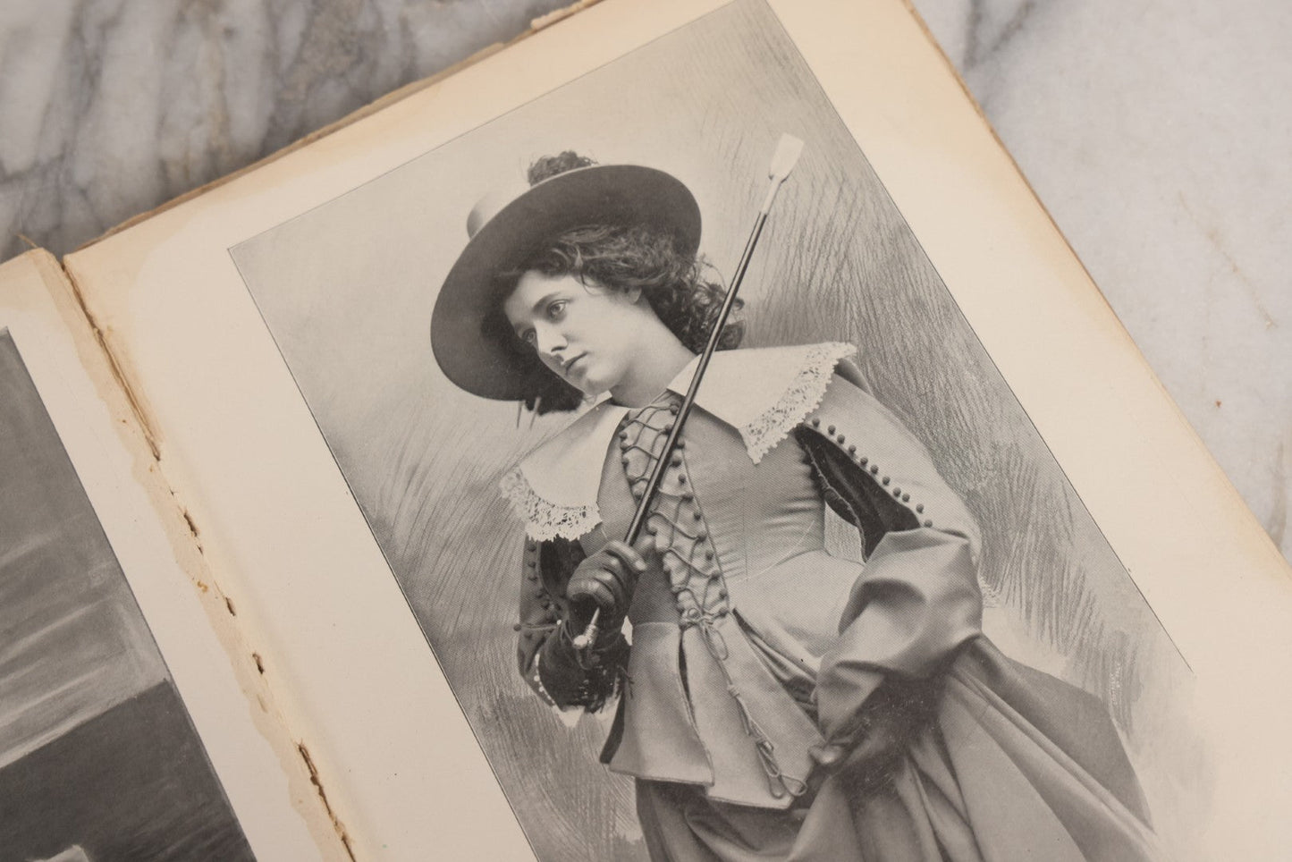 Lot 031 - "The Illustrated American Stage" Antique American Theater Book, Published By R. H. Russell, New York, 1901, Note Poor Condition