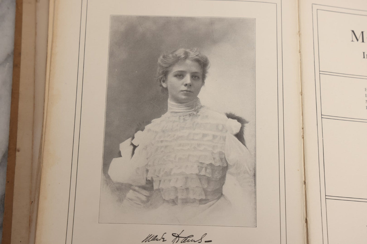 Lot 031 - "The Illustrated American Stage" Antique American Theater Book, Published By R. H. Russell, New York, 1901, Note Poor Condition