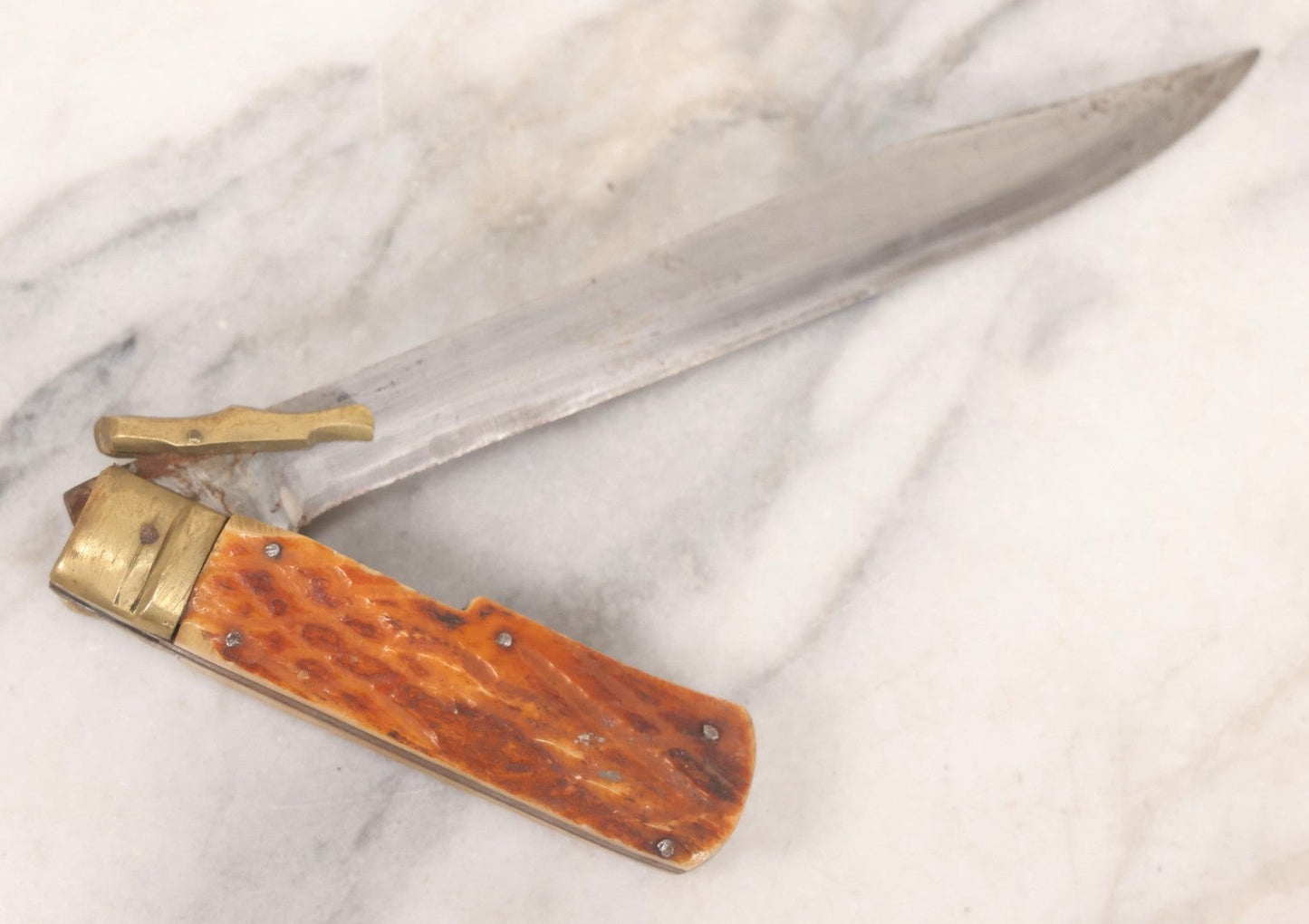 Lot 113 - Vintage Folding Knife With Carved Bone Handle And Brass Hardware