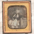 Lot 122 - Antique 1/6th Plate Daguerreotype Photograph Of Baby In Bonnet And Dress In Half Leatherette Union Case