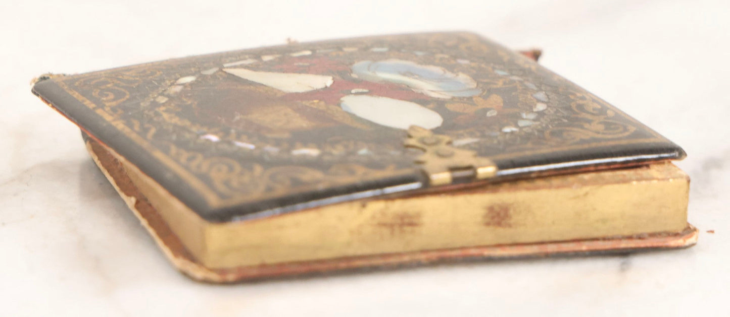 Lot 124 - Antique 1/9th Plate Daguerreotype Photograph Of Bearded Man In Split Lacquered Case With Mother-Of-Pearl Inlay