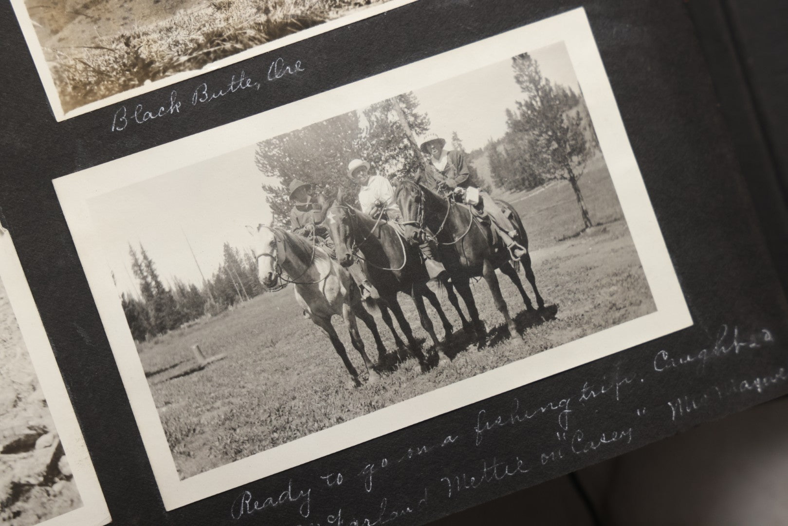 Lot 025 - Antique Snapshot Photo Album Gifted To Zella On Christmas 1916 With 1750+ Photos Of Midwest And Western Scenes Including Telluride & Greeley Colorado, Farm Life, Animals, Automobiles, Oil Wells, Early Aviation, And WWI Soldiers, 1916–1920