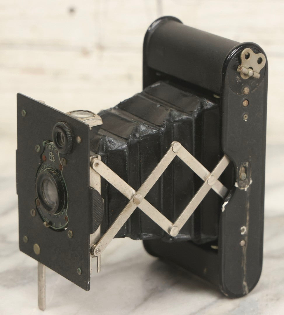 Lot 045 - Antique Vest Pocket Kodak Folding Camera By Eastman Kodak, Rochester, New York, For Autographic Film No. A-127, Latest Patent Date 1918