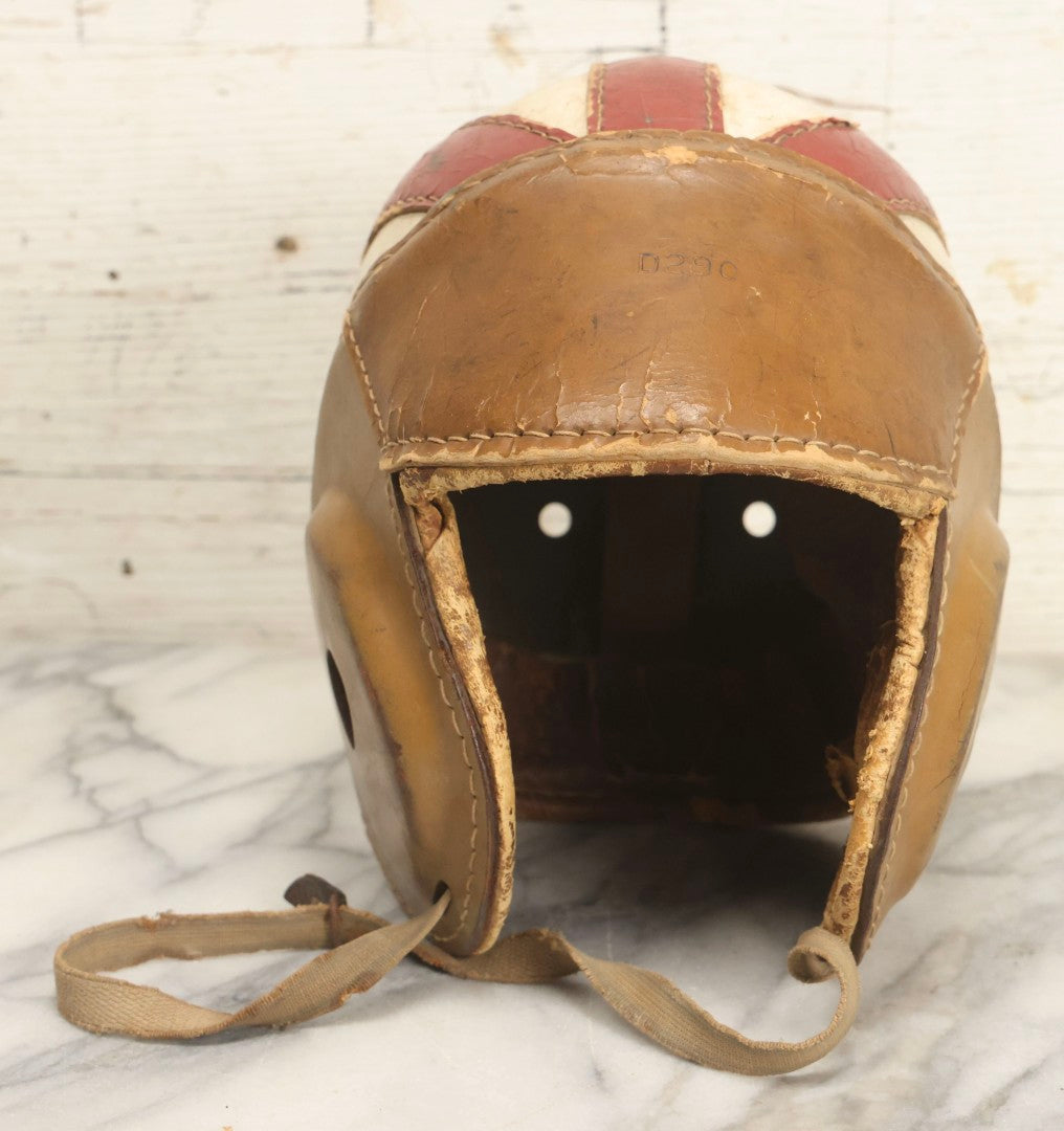 ear hole football helmet Lot 022