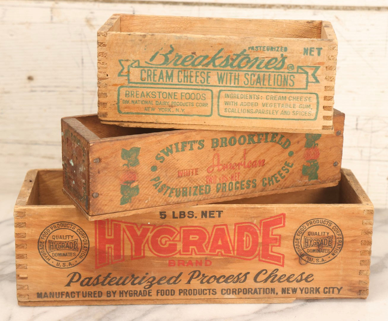Lot 120 - Grouping Of Three Vintage Wooden Cheese Boxes Including Hygrade Brand, Swift's Brookfield White American, And Breakstone's Cream Cheese With Scallions