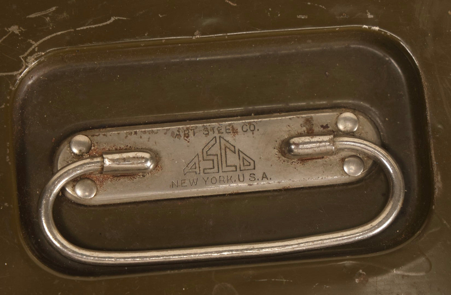 Lot 127 - Vintage Asco Olive Green Metal Cash Box With Lock And Recessed Steel Handle