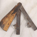 Lot 017 - Antique 19th Century Two-Blade Bloodletting Fleam With Horn Handle