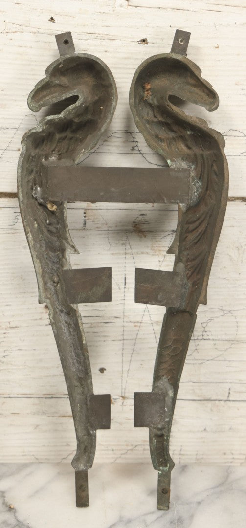 Lot 029 - Pair Of Antique Cast Metal Architectural Ornaments Depicting Eagles With Detailed Feather Work And Mounting Brackets