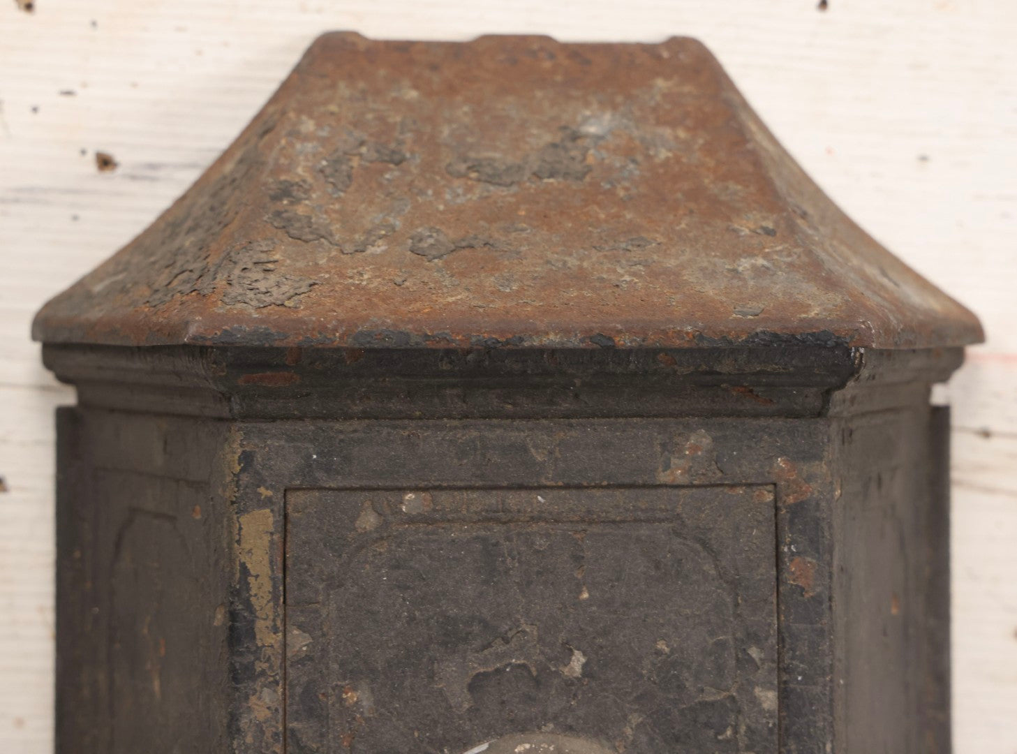 Lot 199 - Antique "Tudor Mailtainer" Metal Mailbox With Thermometer, Manufactured By P.N. Co., Fulton, Illinois, Early 20th Century