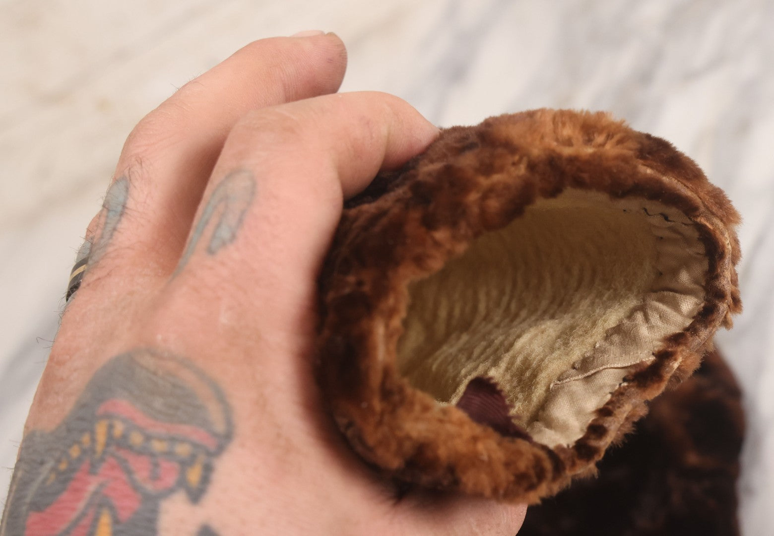 Lot 102 - Pair Of Antique Leather And Fur Mittens