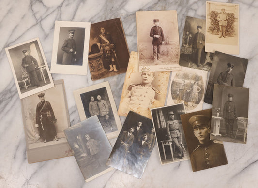 Lot 171 - Grouping Of 16 Antique Photographs Of Men In Uniforms Including Cabinet Cards And R.P.P.C., Many Of German Soldiers Leading Up To And During World War I