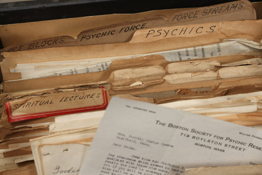 Lot 001 - Antique And Vintage Speare Family Research Manuscript On Psychic Phenomena, Mediumship, Automatic Writing, And The Occult, Records Of Leolyn F. And Edward P. Speare, Springfield, Massachusetts, 1920s-1950s