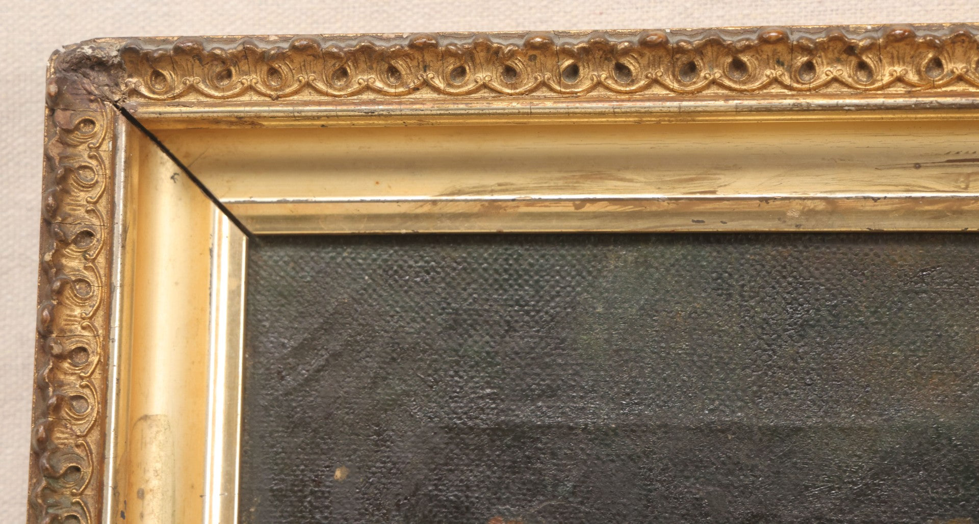 Lot 018 - Vintage Oil Painting On Canvas, Portrait Painting Of A Ginger Tabby Cat, Unsigned, In Gilt Frame