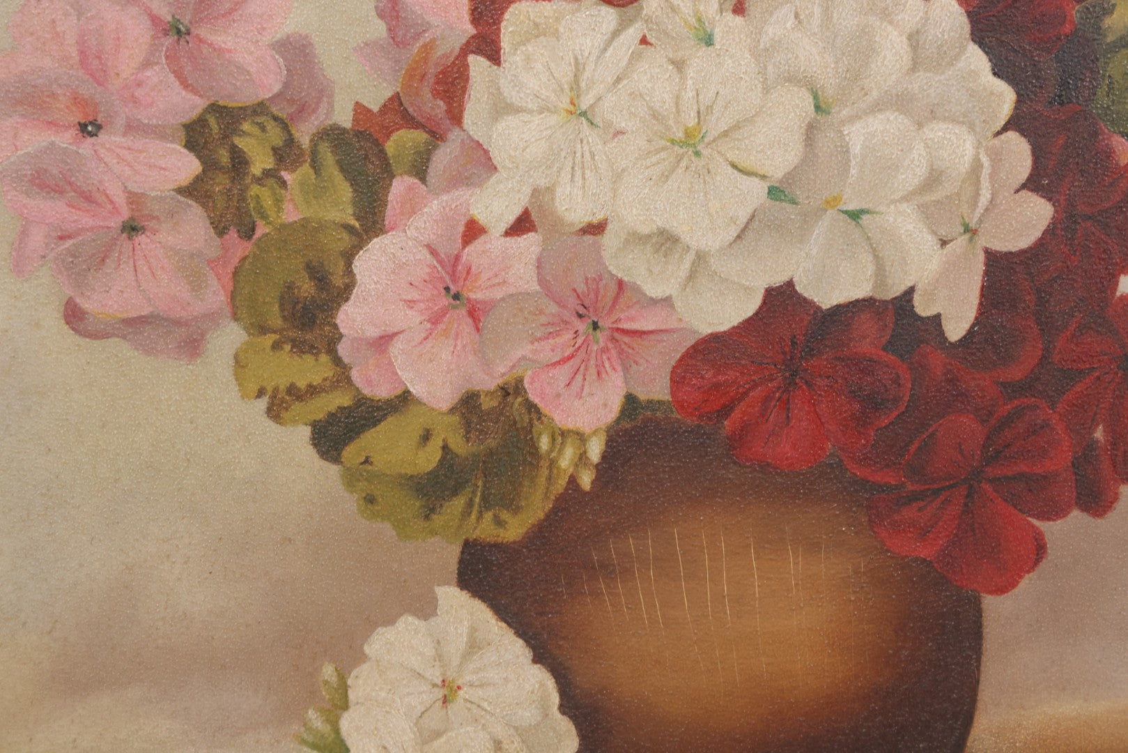 Lot 020 - Antique Oil On Board Floral Still Life Painting Of Geraniums In A Brown Vase, In Gilt Frame