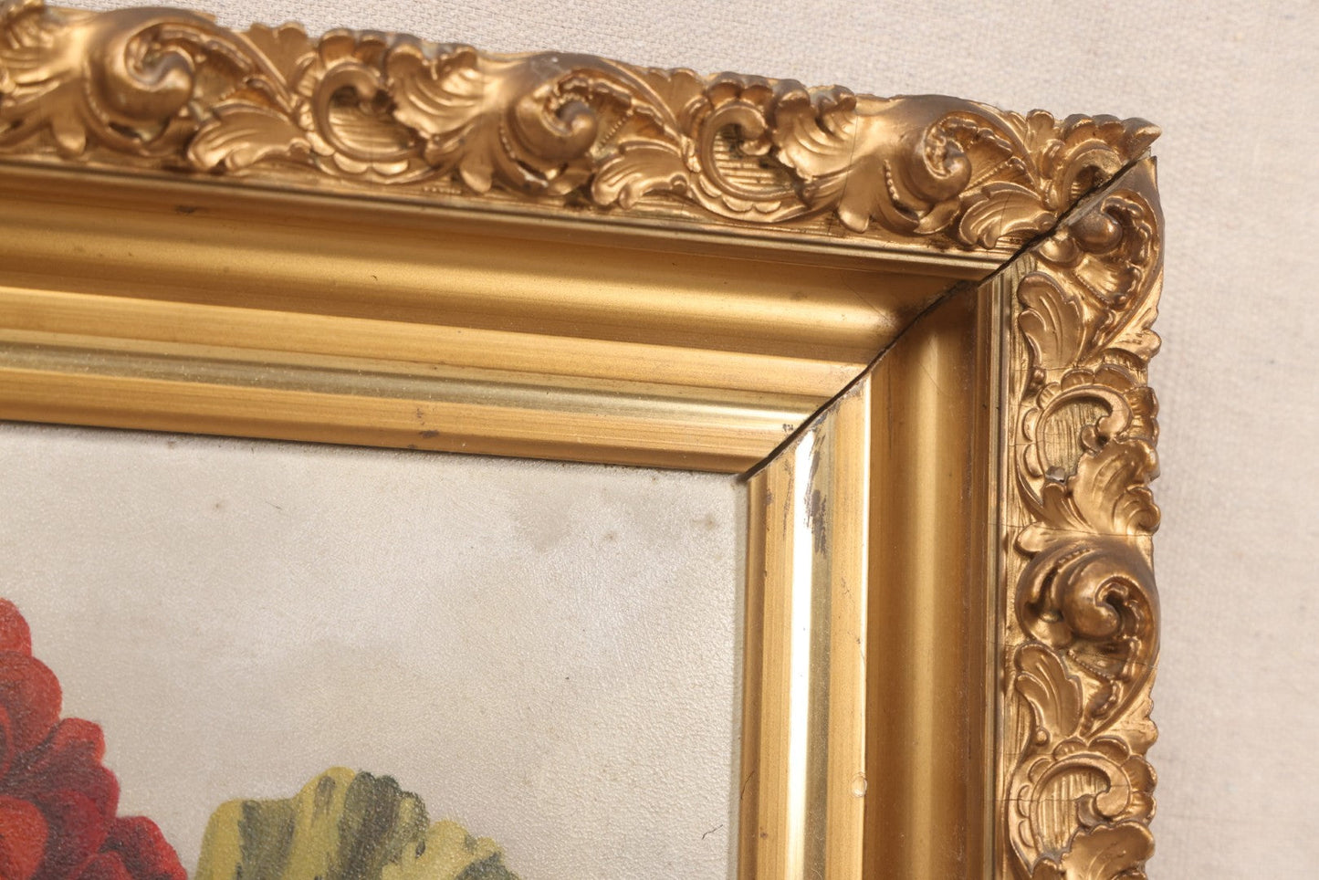 Lot 020 - Antique Oil On Board Floral Still Life Painting Of Geraniums In A Brown Vase, In Gilt Frame