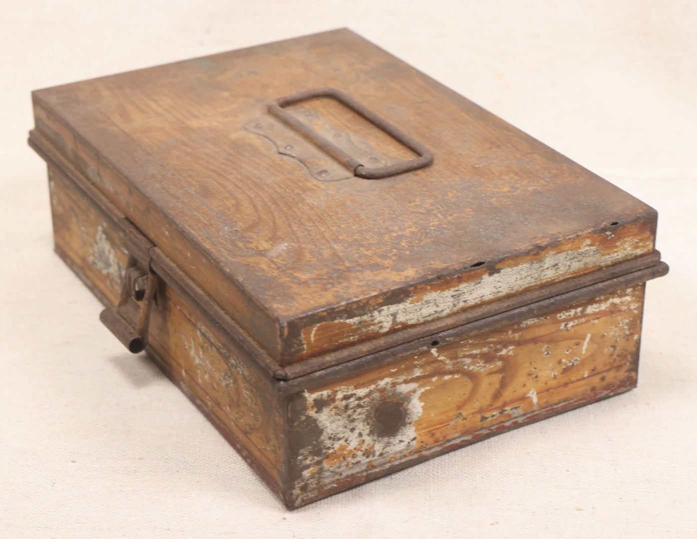Lot 034 - Antique Toleware Spice Box With Six Interior Tins By Kreamer, Labeled Mace, Cinnamon, Cloves, Allspice, Nutmeg, And Ginger