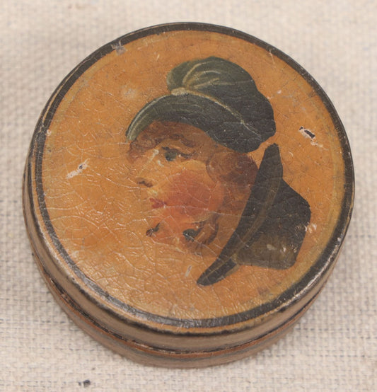 Lot 035 - Antique Hand-Painted Papier-Mâché Topsy-Turvy Portrait Snuff Box With Reversible Male And Female Faces