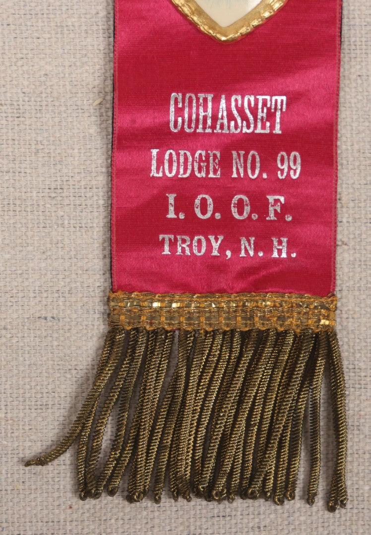 Lot 036 - Antique Odd Fellows I.O.O.F.. Cohasset Lodge No. 99 Reversible Lodge And Mourning Ribbon, Troy, New Hampshire