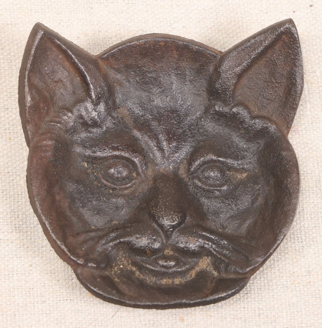Lot 038 - Antique Cast Iron Figural Cat Head Dish By Westmoreland Malleable Iron, Westmoreland, New York