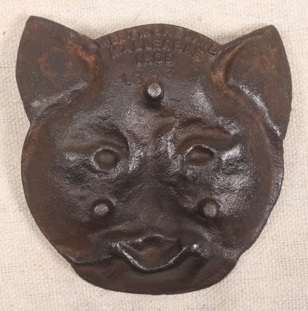 Lot 038 - Antique Cast Iron Figural Cat Head Dish By Westmoreland Malleable Iron, Westmoreland, New York