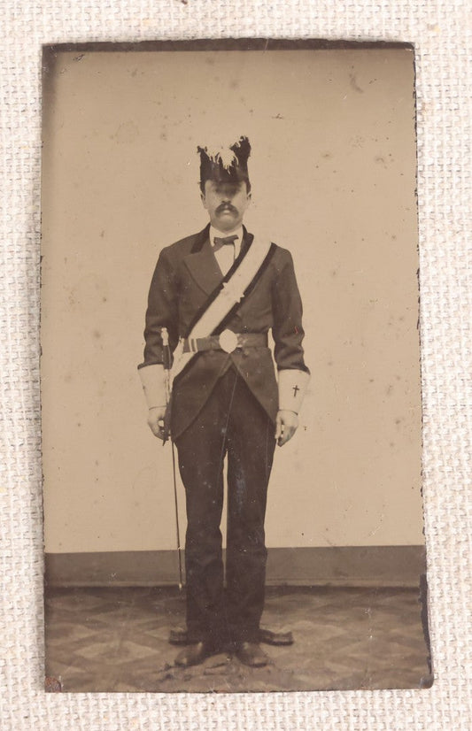 Lot 079 - Antique Tintype Photograph, Full-Length Portrait Of A Man In Knights Templar Masonic Regalia With Plumed Chapeau And Sword