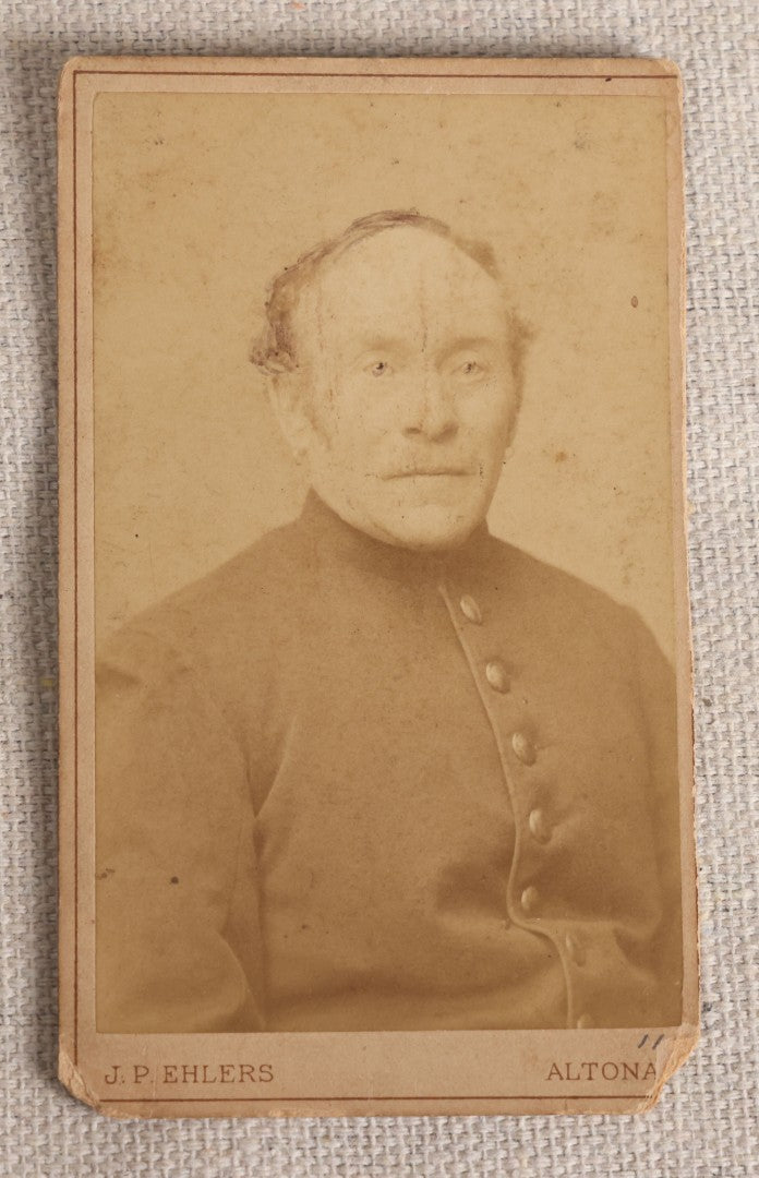Lot 091 - Grouping Of 17 Antique Carte De Visite C.D.V.. Photographs Including Rt. Rev. P. T. O'Reilly, "Modesty Veiled" By Lombardi, Clergy, And Folk Dress