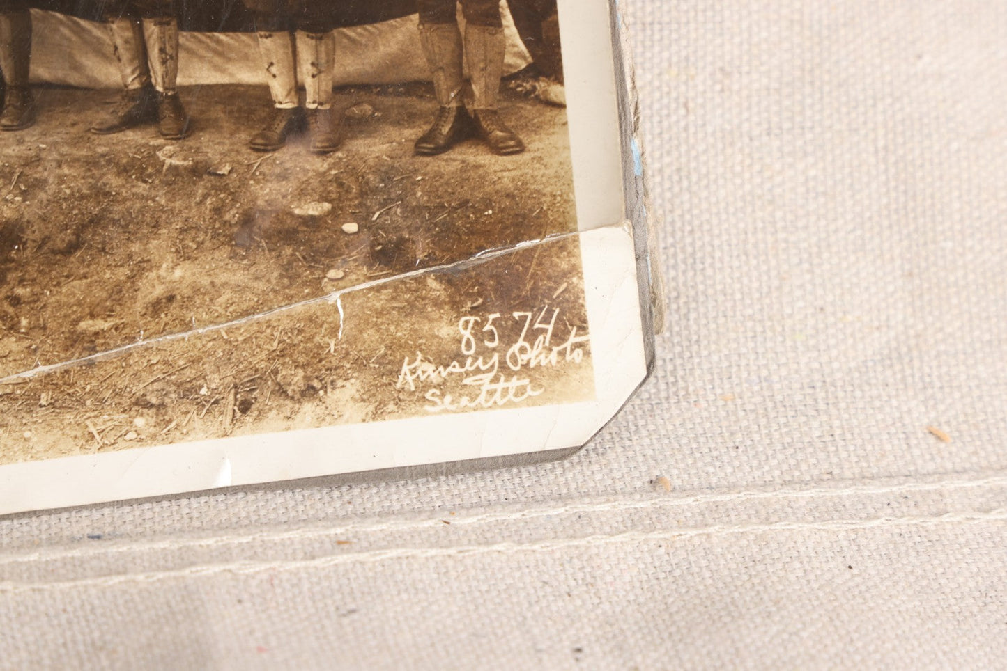Lot 109 - Antique Board-Mounted Photograph Of World War I Soldiers In Formation Before A Large American Flag, Photographed By Kinsey Photo, Seattle