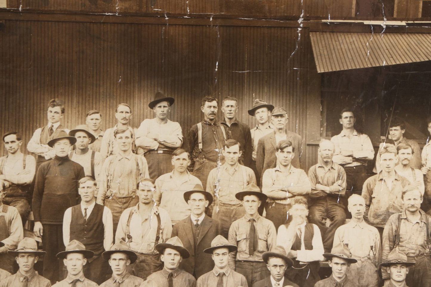 Lot 110 - Antique Board-Mounted 1918 Photograph Of World War I Soldiers And Workers, Photographed By Kinsey Photo, Seattle