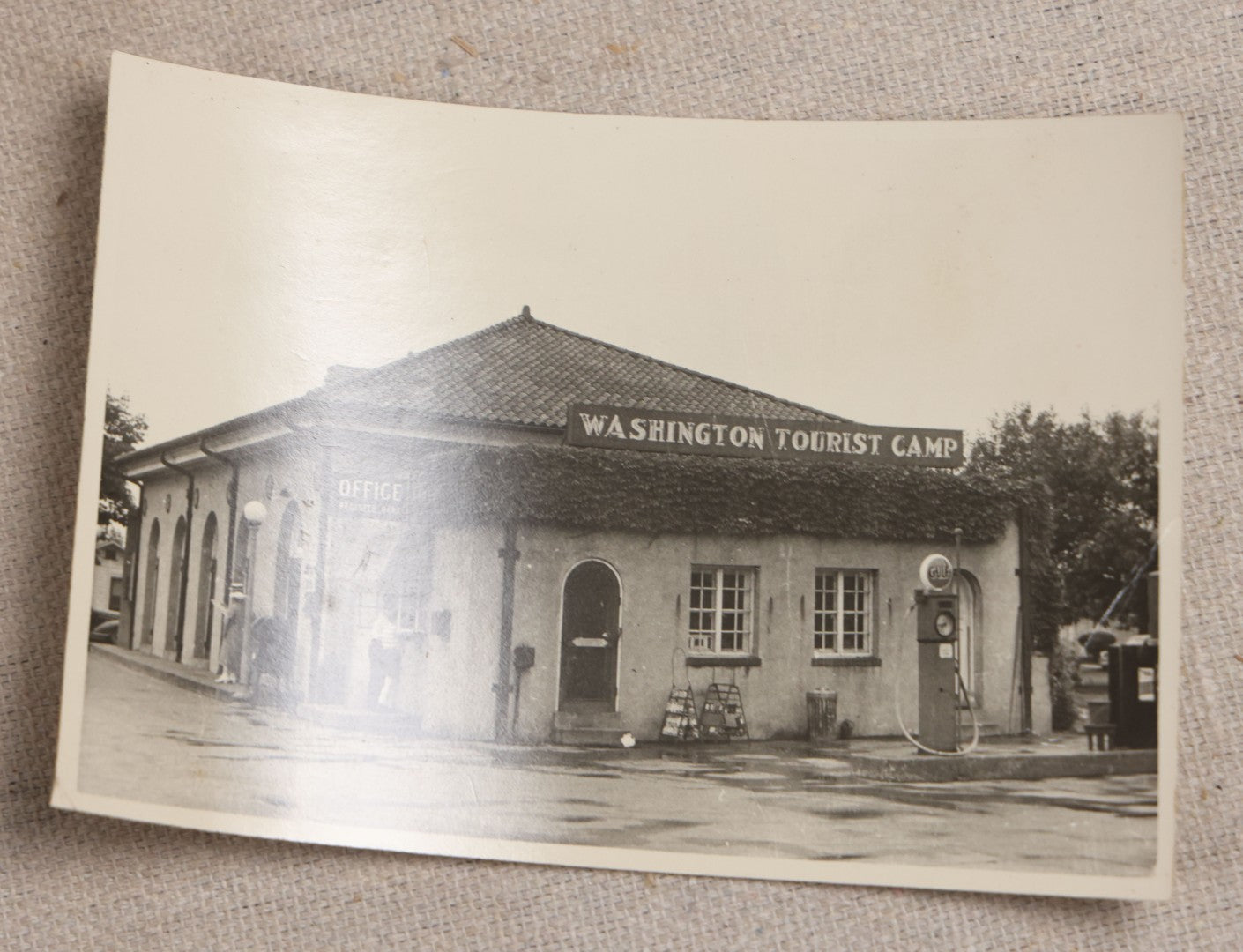 Lot 121 - Grouping Of 18 Antique And Vintage Snapshot Photographs, Including The Old Man Of The Mountain, Mount Washington Railway, Coca-Cola Billboard In A Flood, Girls Dancing In Flower Headbands, Liberty Bell, And Early Motion Picture Camera