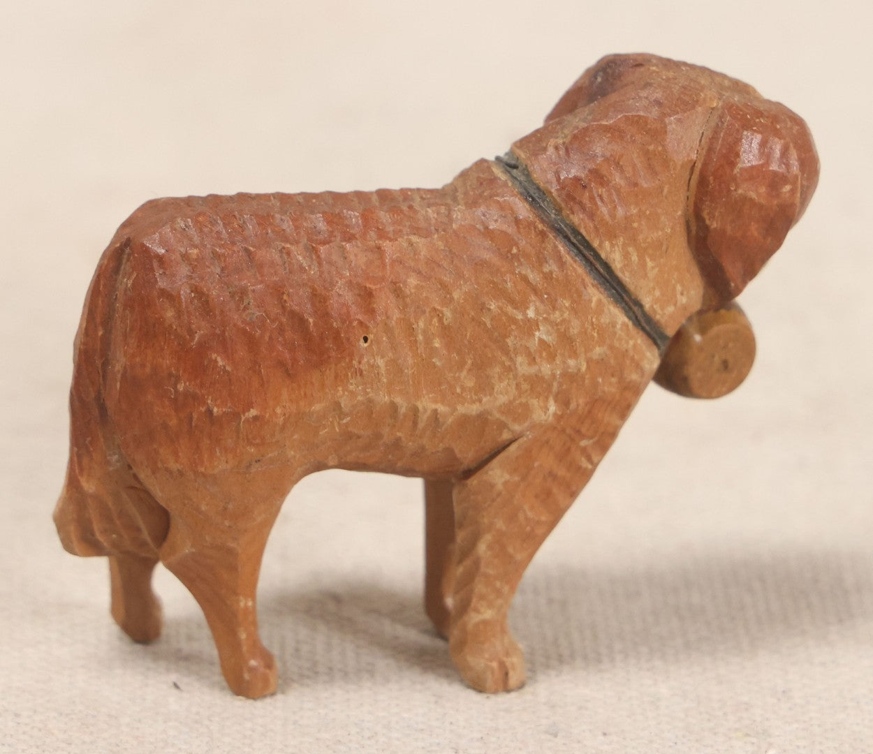 Lot 170 - Trio Of Vintage Carved Wooden Saint Bernard Dog Figures With Barrel Collars