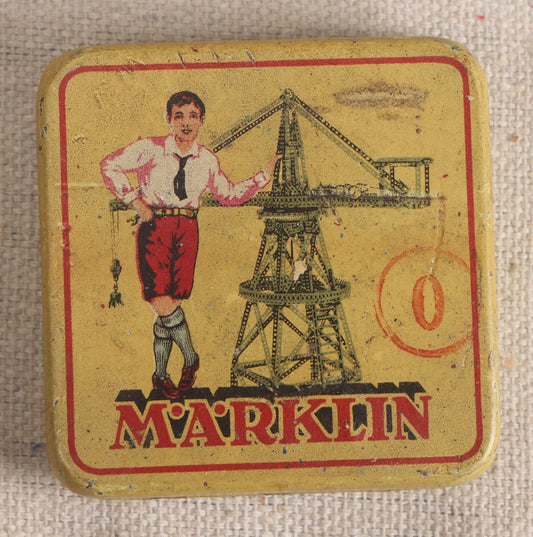Lot 185 - Vintage Märklin Metallbaukasten Construction Set No. 0 Tin Box With Boy And Crane Trademark Graphics, Göppingen, Germany
