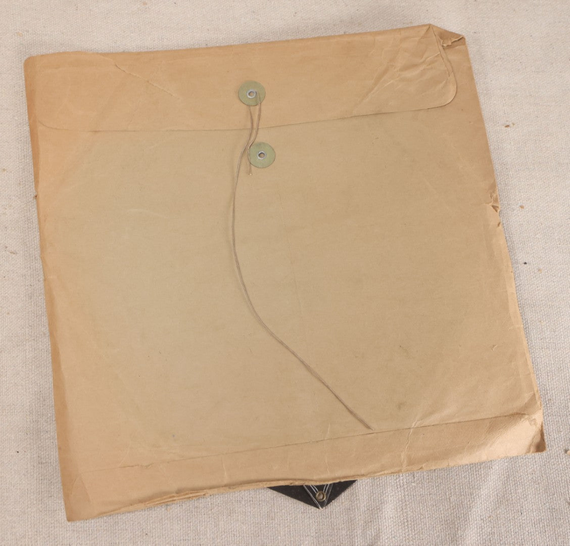 Lot 210 - Vintage Hammond's Handy Star Finder Planisphere With Original Envelope, Designed By Commander S. E. Stubbs, C. S. Hammond & Co., New York, 1944
