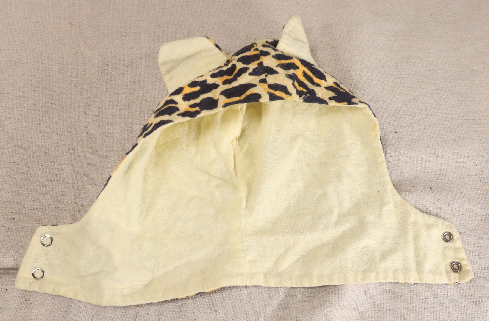 Lot 224 - Vintage Two-Piece Leopard Print Child's Halloween Costume With Attached Tail And Separate Hood
