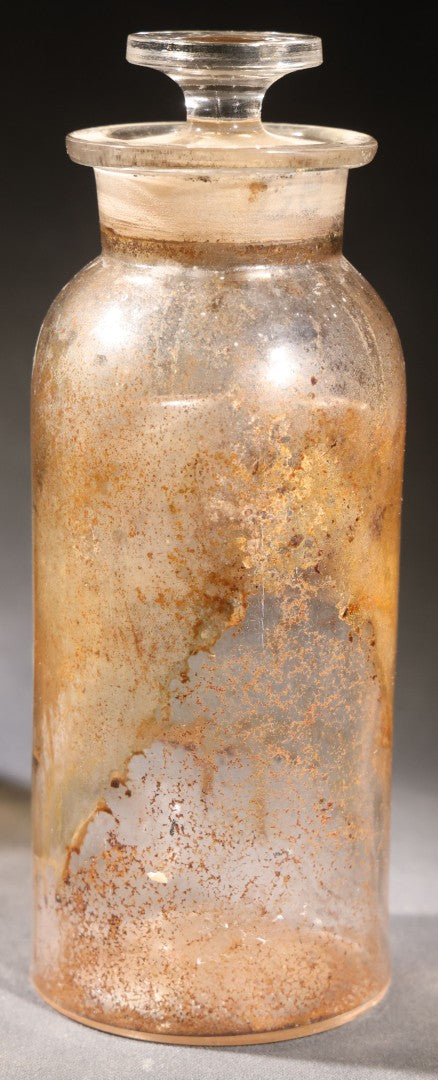 Lot 017 - Antique Apothecary Glass Jar, "Ac. Tannic" (Tannic Acid), Reverse-Painted Gold Glass Label, Glass Stopper, Manufactured By Whitall Tatum Company, U.S.A..