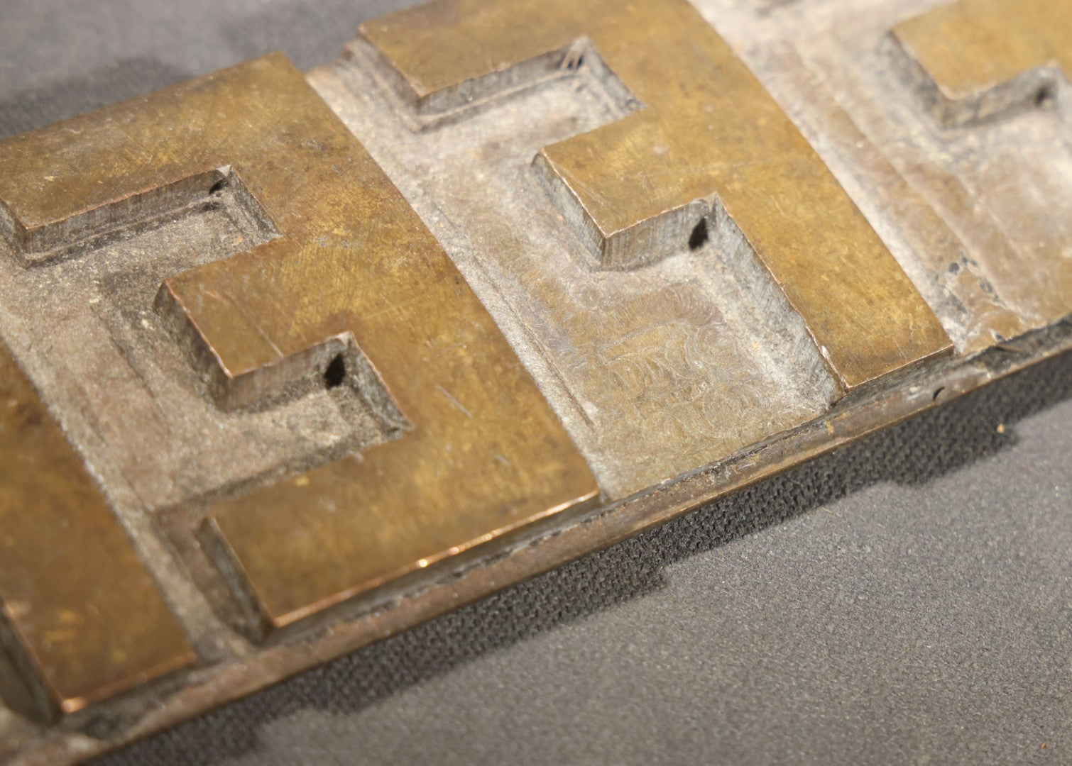 Lot 057 - Antique Bronze Printing Plate, "Jefferson" In Relief Block Letters, Milled Surface, Bowed, 16-1/4" L