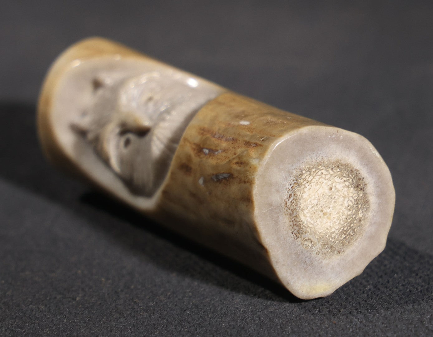 Lot 080 - Vintage Carved Antler Pendant With Owl Face In Relief