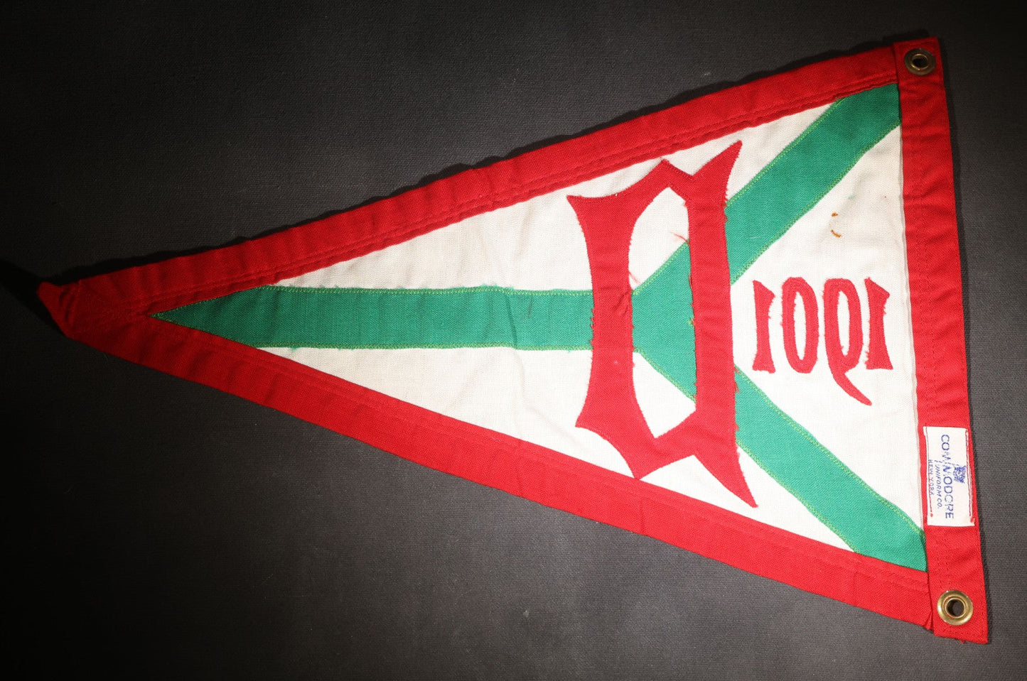 Lot 101 - Vintage Yacht Club Burgee Pennant, Red, White, And Green With "D" Monogram And "1901," Grommeted Hoist