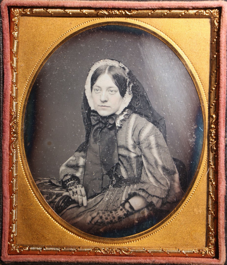 Lot 110 - Antique 1/6th Plate Daguerreotype Photograph, Half Leatherette Union Case, Young Woman In Checked Dress With Lace Head Covering And Drop Earrings